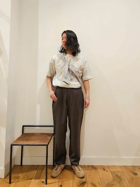 「アイテム（スニーカー、ブラウン系）」を使った、ノブさん（メンズ・173cm）の春コーディネート