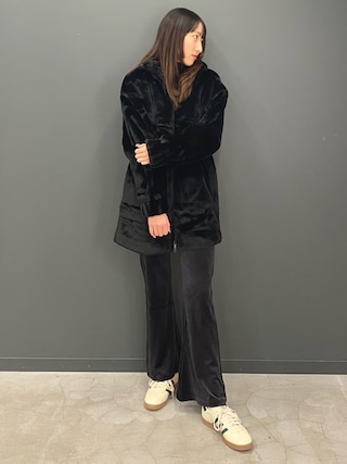 アディダスオリジナルス　ニュートラルコート　フェイクジャケット　ブラウン　L ニュートラルコート フェイクジャケット / アディダスオリジナル