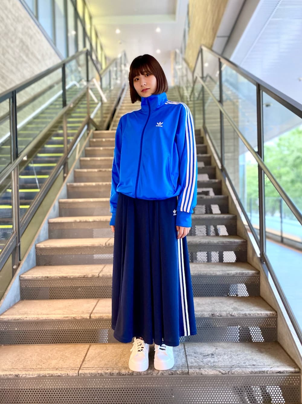 HT(アディダス オリジナルス フラッグシップ ストア 原宿)｜adidasの