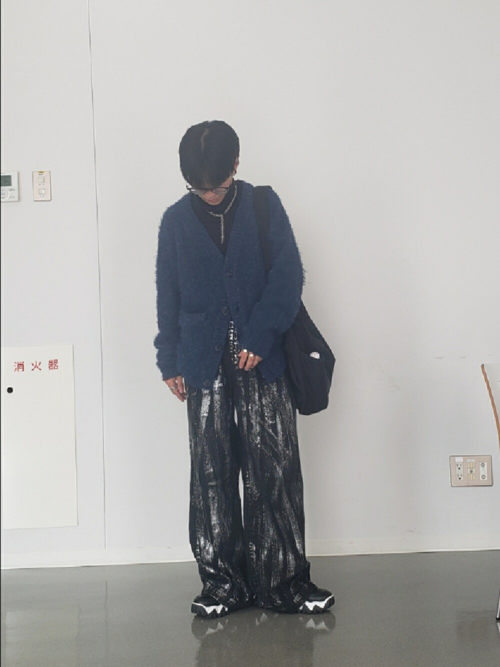 【Paul Smith】イヤーカフ エンボスロゴ シルバー Paul Smith(ポールスミス)の「エンボスロゴ イヤカフ【140933