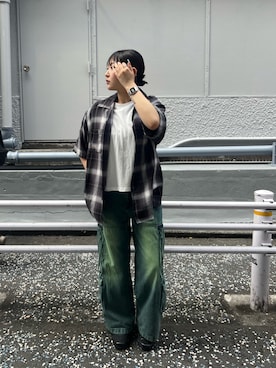 「AVIREX（アヴィレックス）のアイテム（シャツ/ブラウス）」を使った、asukaさん（レディース・160cm）の夏コーディネート
