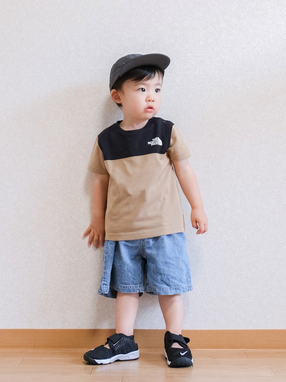 「このスタイルがお気に入り、男の子、ぼくのふく、公園、公園スタイル、Tシャツ、ハーフパンツ、デニム、夏コーデ、サンダル、エアリフト」｜「digreenのアイテム（デニムパンツ、ブルー系）」を使った、ITSUKIさん（キッズ・80cm）の夏コーディネートの1枚目の写真