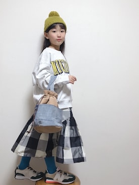 「アイテム（ハンチング/ベレー帽、イエロー系）」を使った、noaさん（キッズ・120cm）の冬コーディネート