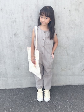 「pairmanon（ペアマノン）のアイテム（サロペット/オーバーオール）」を使った、noaさん（キッズ・120cm）の夏コーディネート