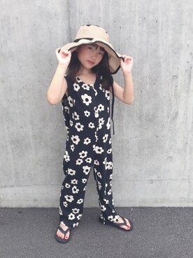「CIAOPANIC TYPY（チャオパニックティピー）のアイテム（サンダル）」を使った、noaさん（キッズ・110cm）の夏コーディネート