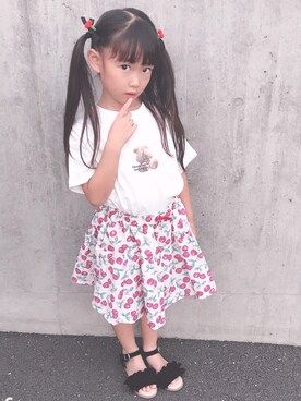「apres les cours」｜「アイテム（スカート）」を使った、noaさん（キッズ・110cm）の秋コーディネート