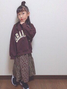 「アイテム（スカート、ブラウン系）」を使った、noaさん（キッズ・110cm）の冬コーディネート