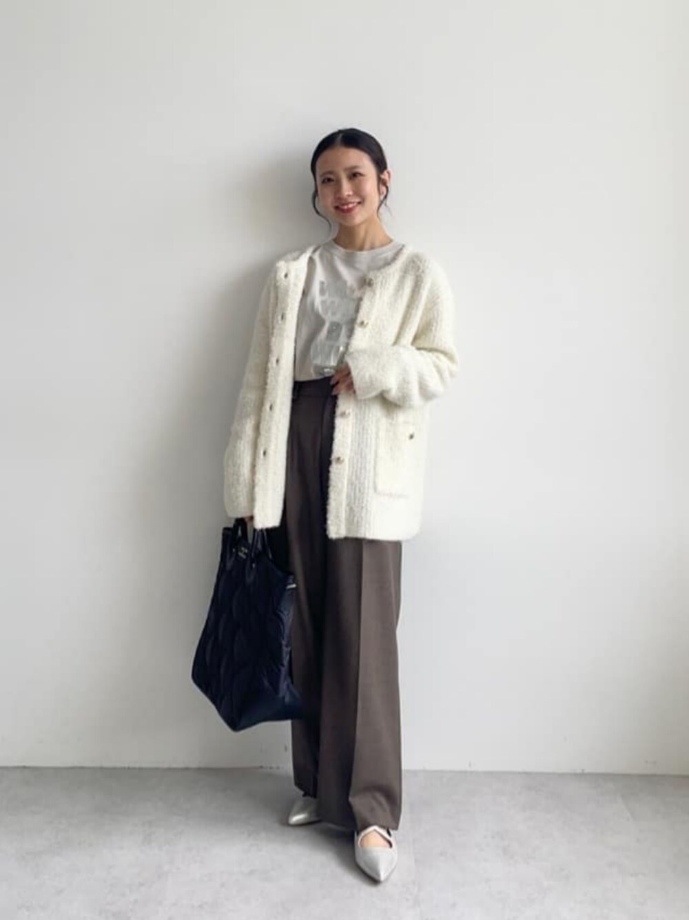 新品タグ付✨グリーンレーベルリラクシング　SFODERATO 蝶貝ボタン　リネン 1723775567.jpg