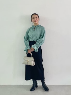「ビジネススタイル」｜「アイテム（アクセサリー）」を使った、松岡（matsuoka）さん（レディース・158cm）の秋コーディネート