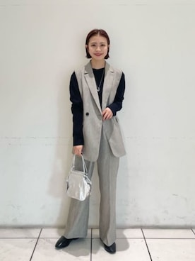 「green label relaxing（グリーンレーベルリラクシング）のアイテム（ローファー）」を使った、松岡（matsuoka）さん（レディース・158cm）の秋コーディネート