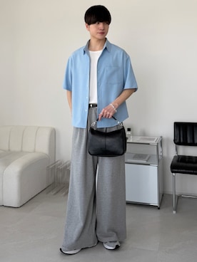 「LUENNA（ルエナ）の【LUENNA】2-Tuck Wide Sweat Pants / 2タックワイドスウェットパンツ（スウェットパンツ、グレー系）」を使った、るいさん（メンズ・179cm）の春コーディネート