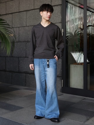 「LUENNA(ルエナ)の【LUENNA】Basic V-Neck Knit / ベーシック Vネックニット(ニット/セーター)」を使った、るいさん(メンズ・179cm)の秋コーディネート