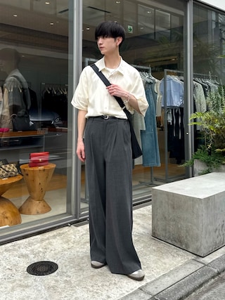 「LUENNA（ルエナ）の【LUENNA】 Semi Flare Slacks /セミフレア スラックス（スラックス）」を使った、るいさん（メンズ・179cm）の夏コーディネート