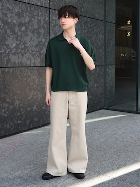「LUENNA（ルエナ）の【LUENNA】Semi-flare Denim Pants / セミフレアデニムパンツ（デニムパンツ、ベージュ系）」を使った、るいさん（メンズ・179cm）の春コーディネート