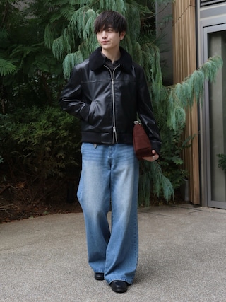 「LUENNA(ルエナ)の【LUENNA】Semi-flare Denim Pants / セミフレアデニムパンツ(デニムパンツ)」を使った、るいさん(メンズ・179cm)の秋コーディネート