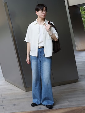 「LUENNA（ルエナ）の【LUENNA】Semi-flare Denim Pants / セミフレアデニムパンツ（デニムパンツ、ブルー系）」を使った、るいさん（メンズ・179cm）の夏コーディネート