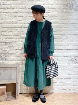 「Vネック」｜なかお⚘さん（レディース・165cm）の秋コーディネート