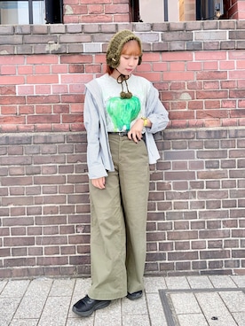 「アイテム（ヘアバンド）」を使った、popuriさん（レディース・161cm）の秋コーディネート