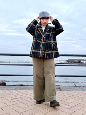 「アイテム（ハンチング/ベレー帽）」を使った、popuriさん（レディース・161cm）の秋コーディネート