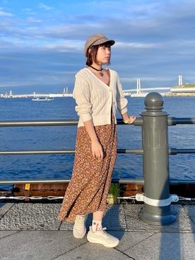 「アイテム（キャスケット）」を使った、popuriさん（レディース・161cm）の秋コーディネート