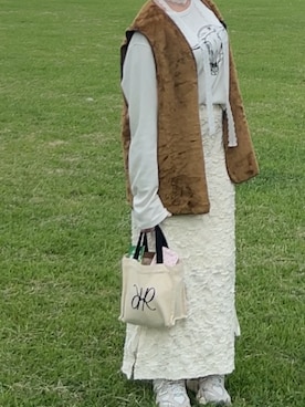 「アイテム（バッグ）」を使った、moephnさん（レディース・163cm・10代）の秋コーディネート