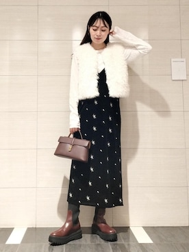 「アイテム（ベスト）」を使った、miom1014さん（レディース・163cm・30代）の秋コーディネート
