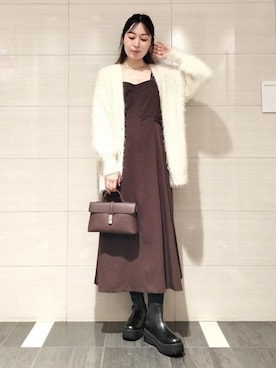 「アイテム（ジャンパースカート）」を使った、miom1014さん（レディース・163cm・30代）の秋コーディネート