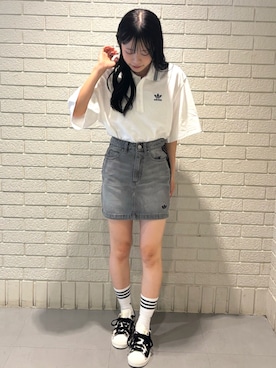 「アイテム（デニムスカート）」を使った、Akariさん（レディース・160cm）の夏コーディネート