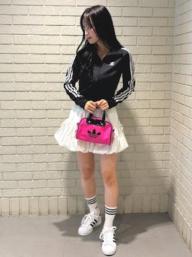 「アイテム（ジャージ）」を使った、Akariさん（レディース・160cm）の夏コーディネート