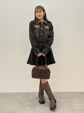 「アイテム（デニムジャケット）」を使った、YUKIさん（レディース・163cm）の秋コーディネート