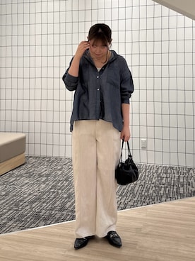 「Jena espace merveilleux(ジェナ エスパスメルヴェイユ)の【程よい抜け感】シアーデニムシャツ(シャツ/ブラウス、ブルー系)」を使った、aiさん(レディース・169cm)の春コーディネート