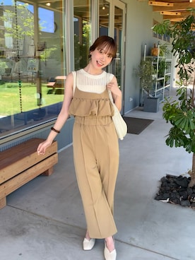 「アイテム（オールインワン・サロペット、ブラウン系）」を使った、misuzuさん（レディース・161cm）の夏コーディネート
