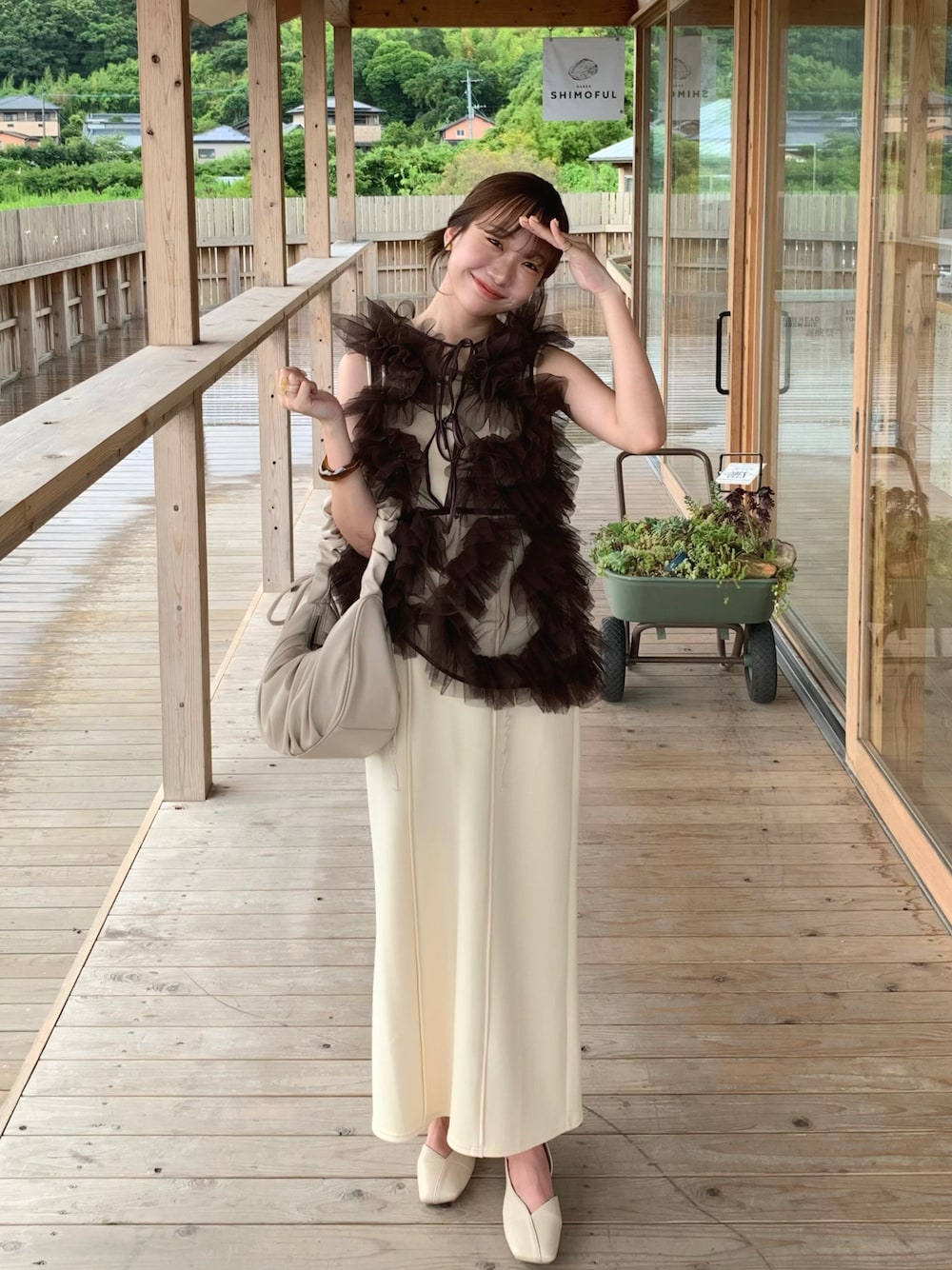 NOTREemor（ノートルエモア）の「asymmetry tulle tops（シャツ