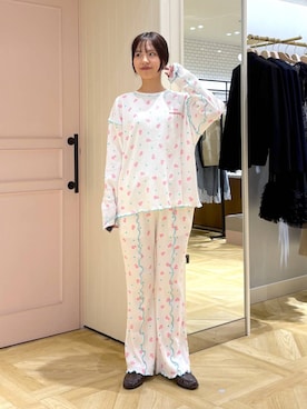 「LOWRYS FARM（ローリーズファーム）のモカシンビットローファー 1064725（ローファー、ブラウン系）」を使った、もりこさん（レディース）の秋コーディネート