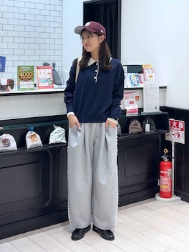 「LOWRYS FARM（ローリーズファーム）のカットイージーコクーンパンツ　292362（スウェットパンツ、グレー系）」を使った、もりこさん（レディース）の春コーディネート