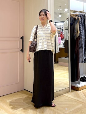 「LOWRYS FARM（ローリーズファーム）のストレッチサテンスカート　 290120（スカート、ブラック系）」を使った、もりこさん（レディース）の夏コーディネート