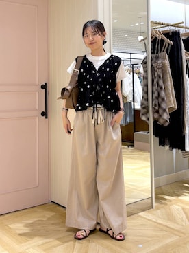 「LOWRYS FARM（ローリーズファーム）のイージーバギーデニム　601067（デニムパンツ、ベージュ系）」を使った、もりこさん（レディース）の夏コーディネート