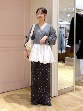 「LOWRYS FARM（ローリーズファーム）のバルーンベルト 1042988（ベルト、ホワイト系）」を使った、もりこさん（レディース）の秋コーディネート