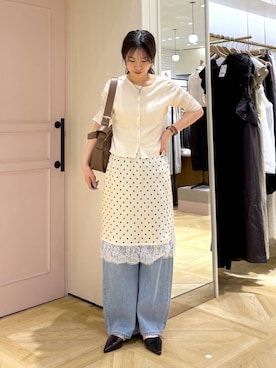 「LOWRYS FARM（ローリーズファーム）のワイドストレートデニムパンツ　607883（デニムパンツ、ブルー系）」を使った、もりこさん（レディース）の春コーディネート