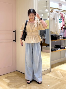 「LOWRYS FARM（ローリーズファーム）のイージーバギーデニム　601067（デニムパンツ、ブルー系）」を使った、もりこさん（レディース）の春コーディネート