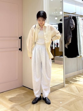「LOWRYS FARM（ローリーズファーム）のスタイルＵＰクロスカップキャミ　100757（Tシャツ/カットソー、ホワイト系）」を使った、もりこさん（レディース）の春コーディネート
