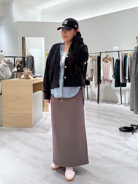 「デニムシャツ」｜ウッチーさん（レディース・170cm）の秋コーディネート