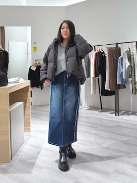 「アイテム（スカート）」を使った、ウッチーさん（レディース・170cm）の冬コーディネート