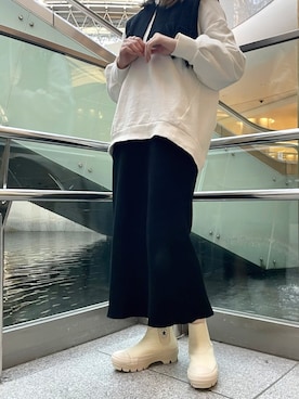 「アイテム（ブーツ、ホワイト系）」を使った、はるさめさん（レディース・156cm）の冬コーディネート