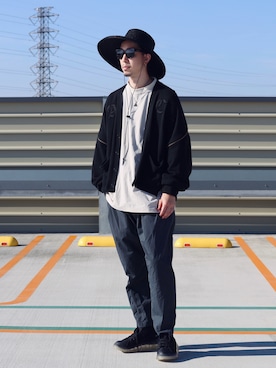 「sillage」｜「アイテム（アクセサリー）」を使った、RYOSUKEさん（メンズ・177cm）の秋コーディネート