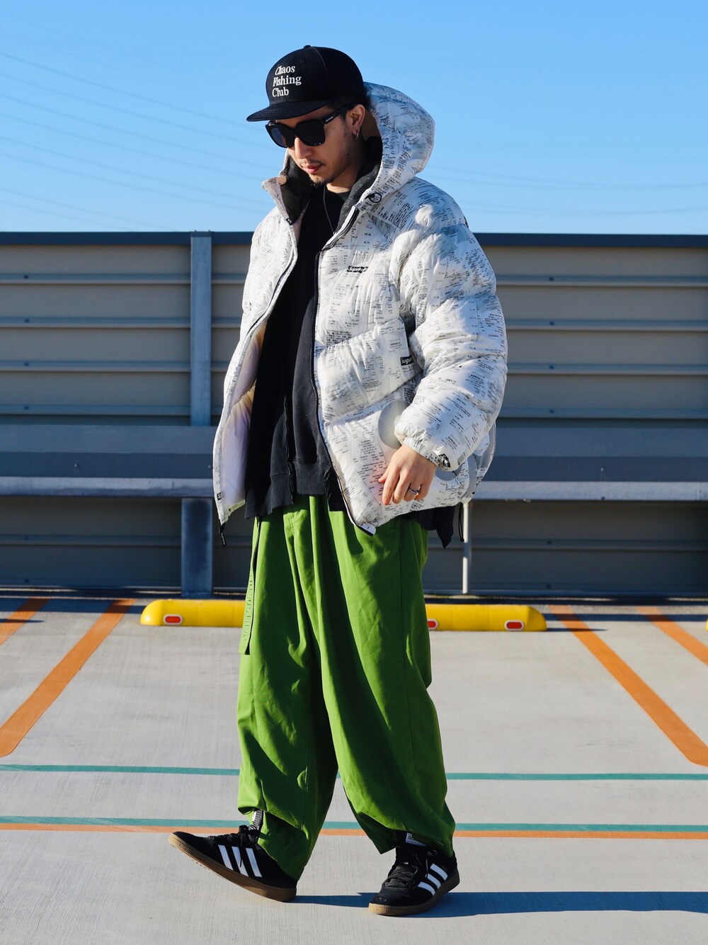 discovered ドッキング スウェット 楽天市場】DISCOVERED WIDE COLLEGE SWEAT (2型) DC-NS-CU-02