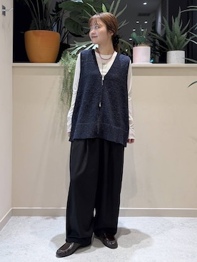 「LOWRYS FARM（ローリーズファーム）のイージーワイドカーブパンツ 327286（その他パンツ、ブラック系）」を使った、まりな LOWRYSFARMさん（レディース・161cm）の春コーディネート
