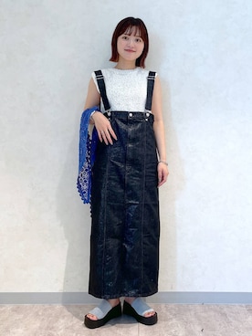 「アイテム（ストール/ショール）」を使った、まりな LOWRYSFARMさん（レディース・161cm）の夏コーディネート