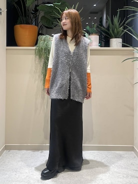 「アイテム（ベスト）」を使った、まりな LOWRYSFARMさん（レディース・161cm・20代）の秋コーディネート