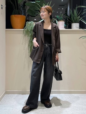 「アイテム（ボストンバッグ）」を使った、まりな LOWRYSFARMさん（レディース・161cm）の秋コーディネート